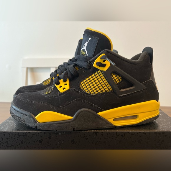 Jordan Other - Air Jordan 4 Retro GS 'Thunder'